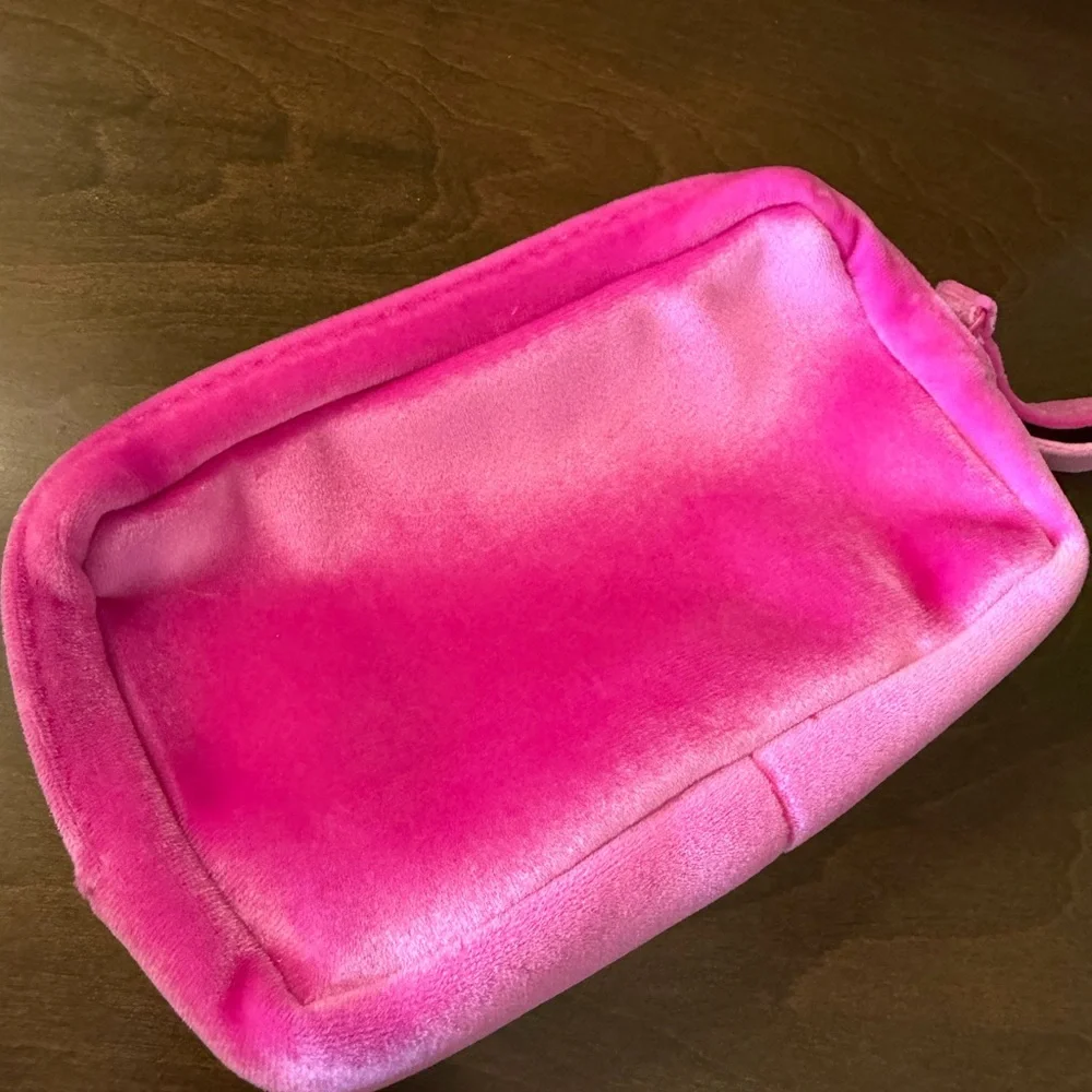 Valentino Beauty Pouchette Clutch